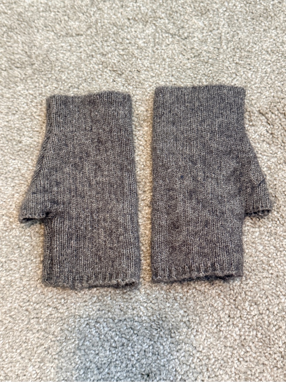 Gray Knit Fingerless Gloves Texting Mittens Wrist Warmers Unbranded Handmade